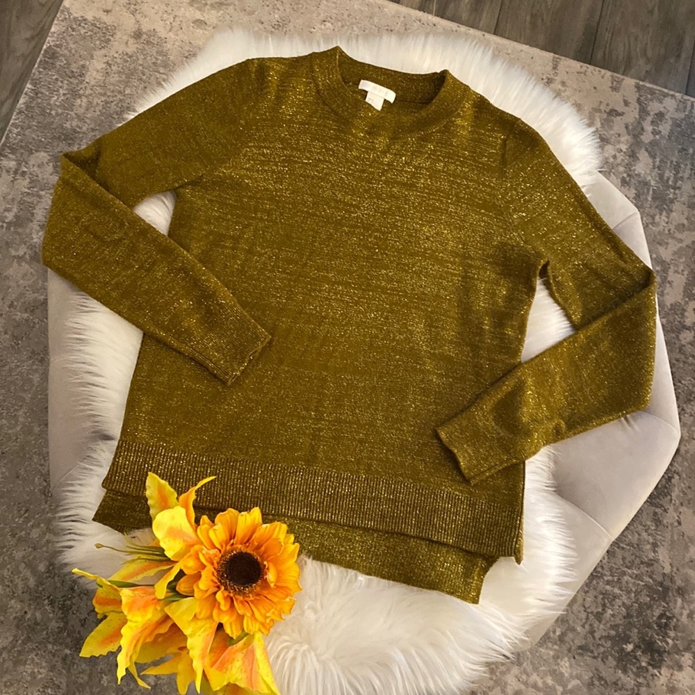 Golden Top With Foil Accents Throughout Sz SM H&M